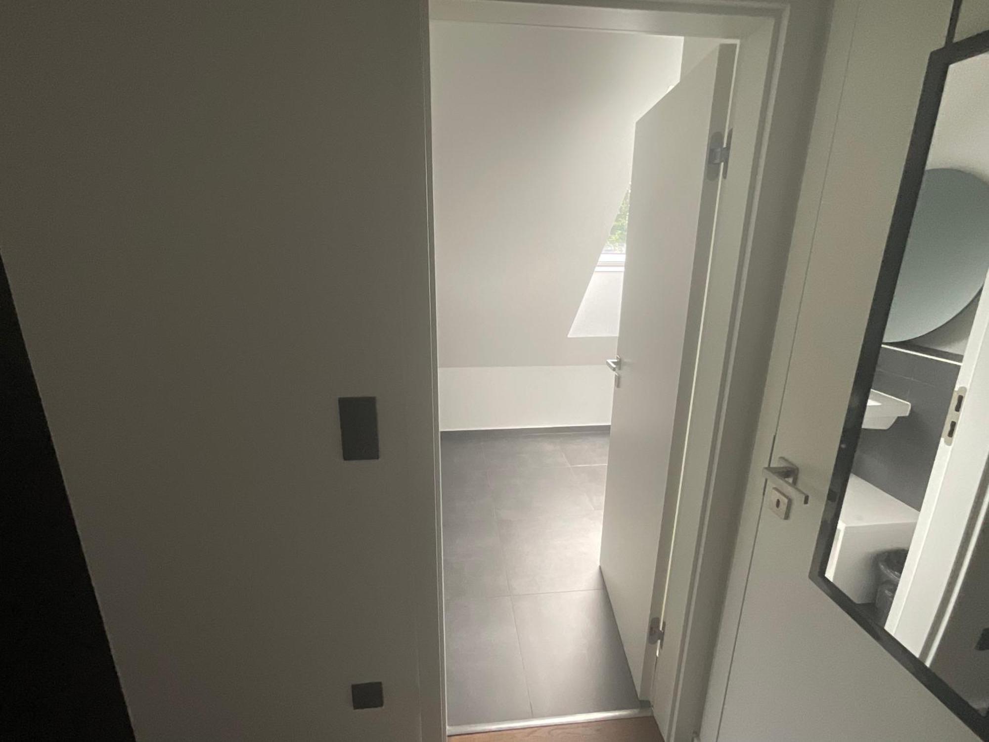 Ruhiges Im Schoenen Kaiserswerth Dusseldorf